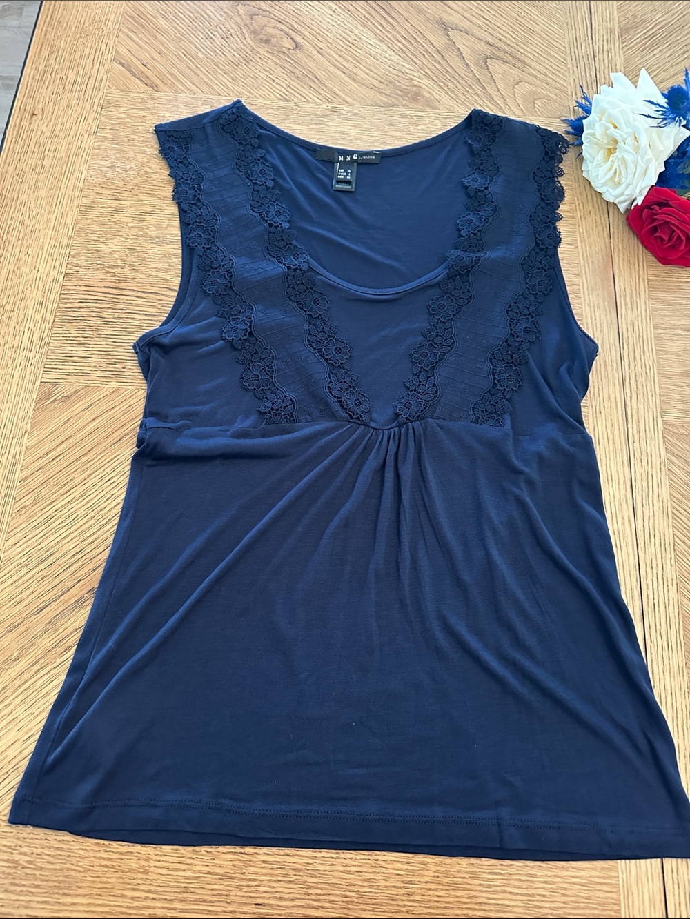 Avenue Navy Lace-Trim Sleeveless Tank Top